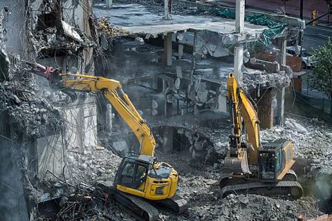 Démolition lourde de bâtiment